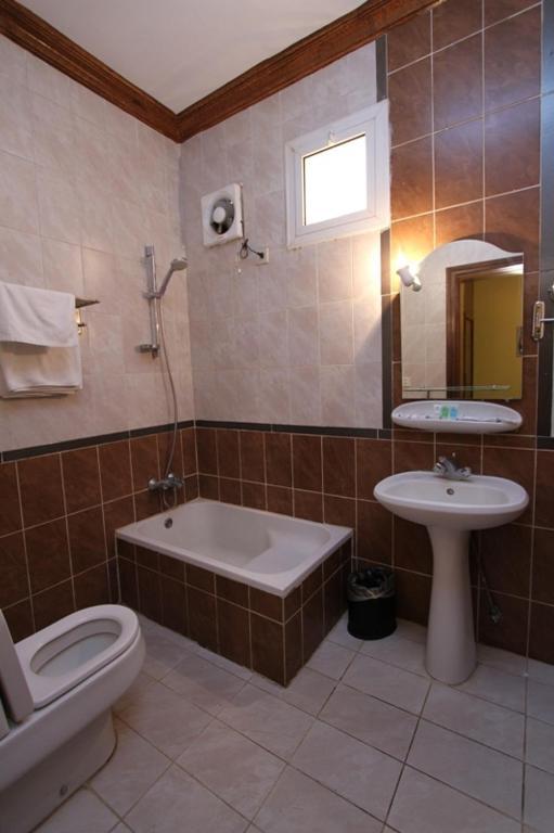 Raoum Inn Аръар Номер фото