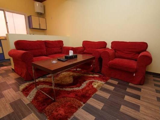 Raoum Inn Аръар Экстерьер фото
